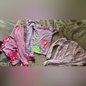 Lot of 18 pairs of coordinated pajamas